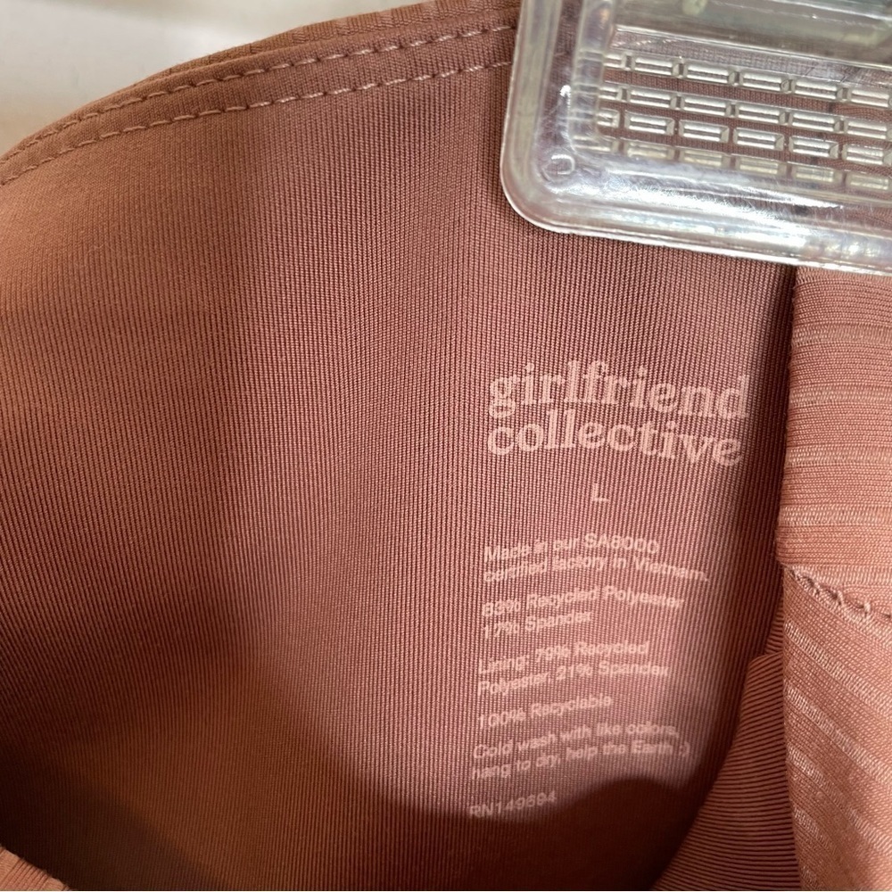 Girlfriend Collective Rib High Rise 7/8 Legging Rye Brown Large - Picture 4 of 6